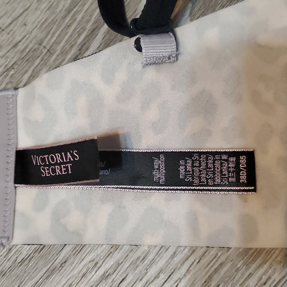 Victoria's Secret Multi-Way Multi-Position Bra 38d - image 4